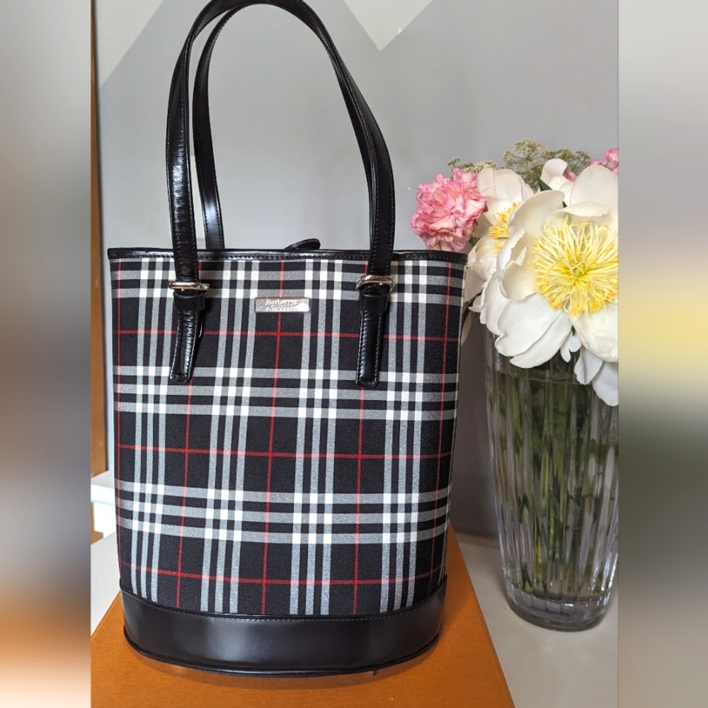 Burberry‎ Nova Check Logo Plate Tote Bag Black